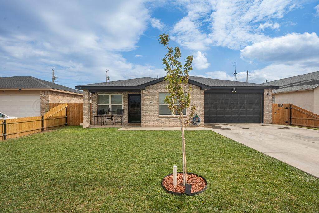 408 Avenue F - Photo 1