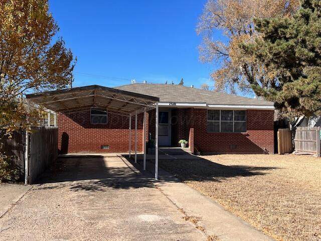 1518 Drake Street - Photo 1