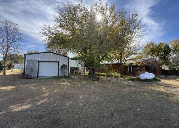 219 Arthur Drive - Photo 1