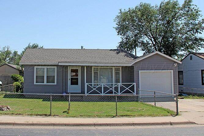 2606 20TH Avenue - Photo 1