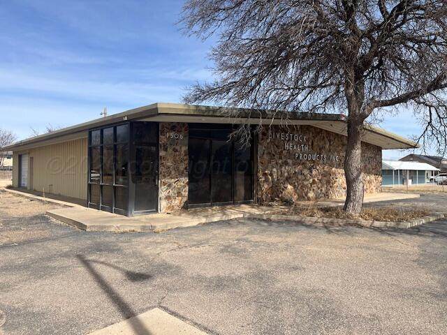 1506 Park Avenue - Photo 1