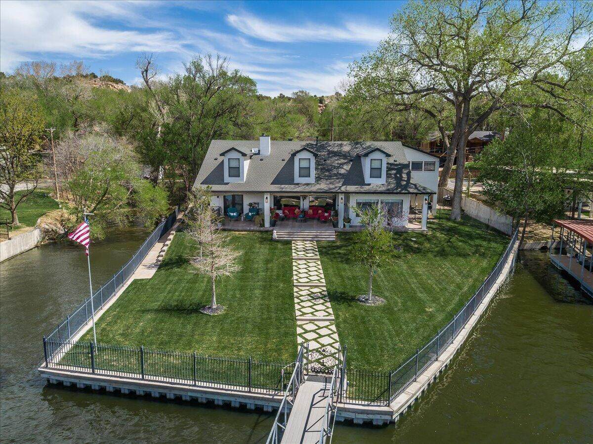 408 Shore - Photo 1