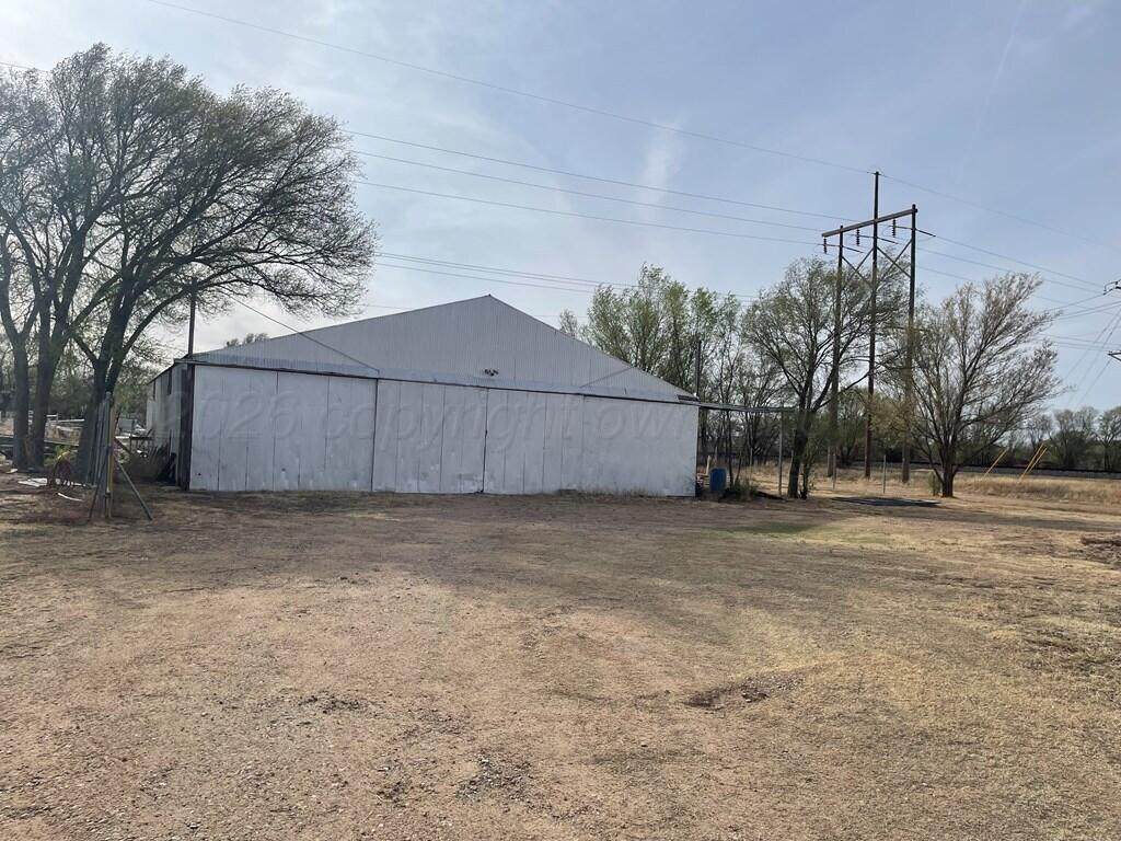 502 Cherry Avenue - Photo 1