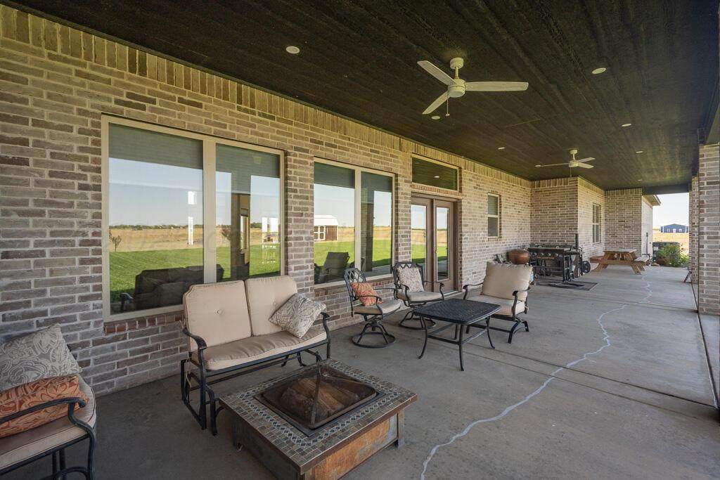 10855 Travis Lane - Photo 1