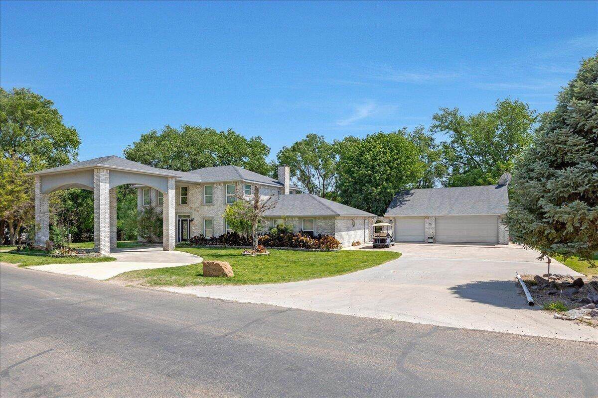 519 Shore Drive - Photo 1