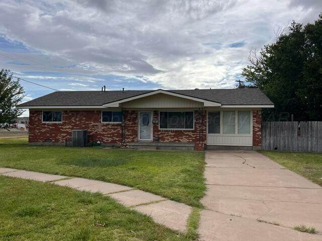 2310 Harvard Drive - Photo 1