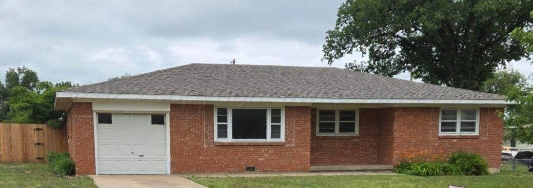 333 Fairlane Avenue - Photo 1