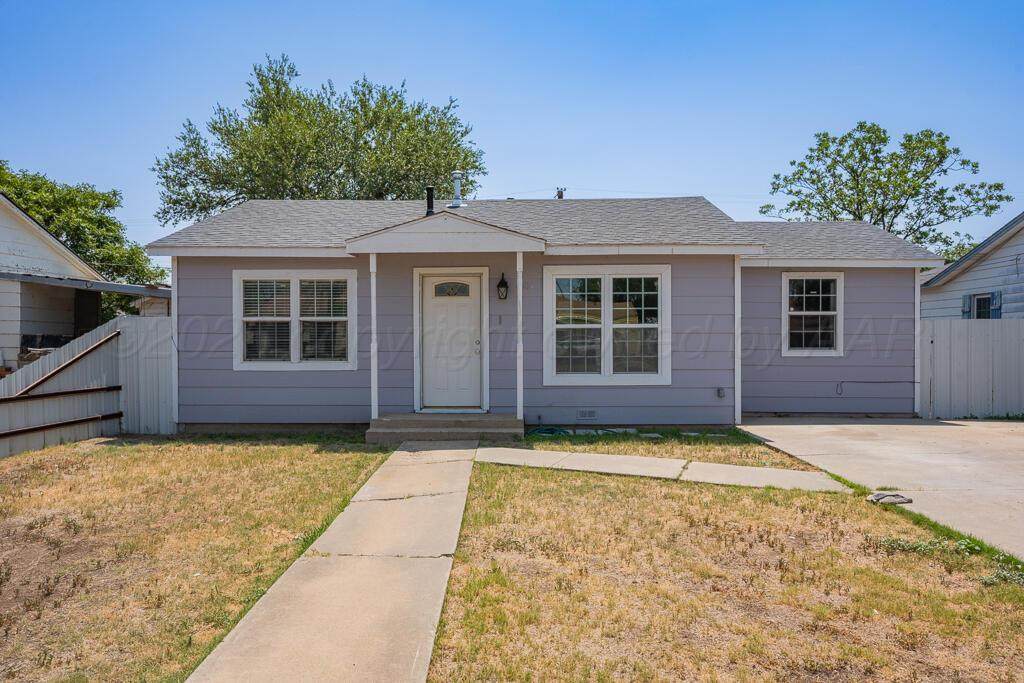 4304 12TH Avenue - Photo 1