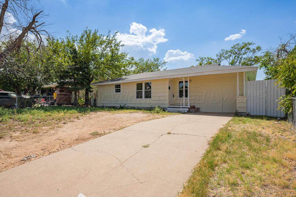 2029 Oak Drive - Photo 1
