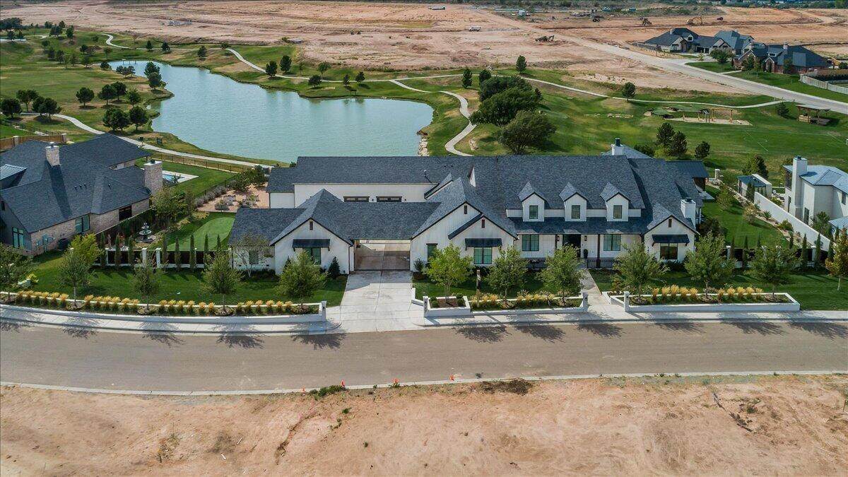 1407 Waggoner Ranch Road - Photo 1