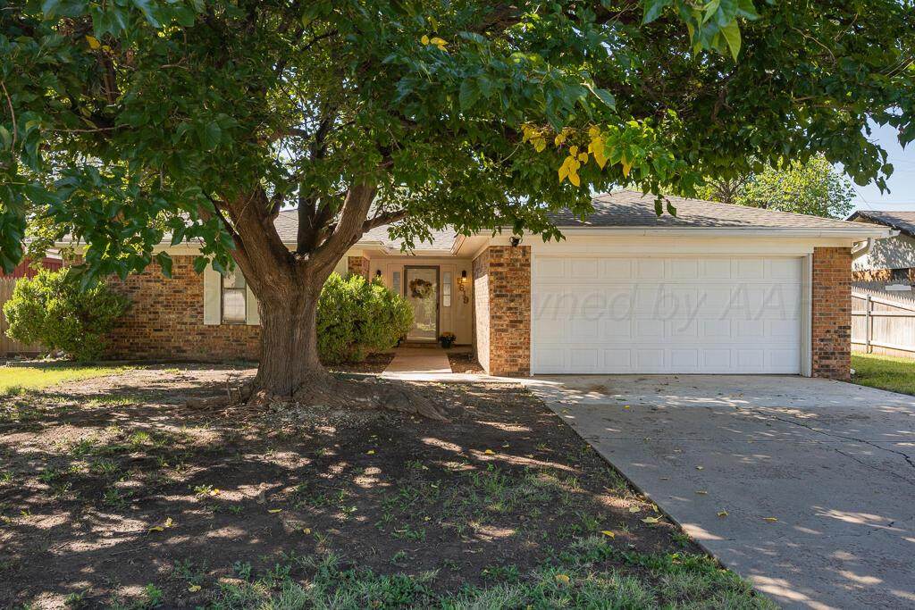 5619 41ST Avenue - Photo 1