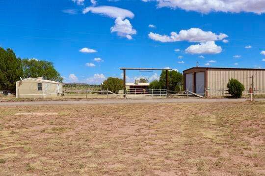 138 Roadrunner Lane - Photo 1