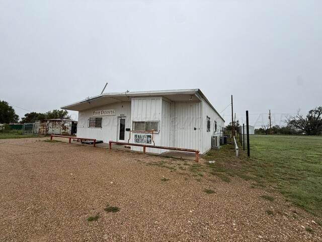 832 Cuyler Street - Photo 1