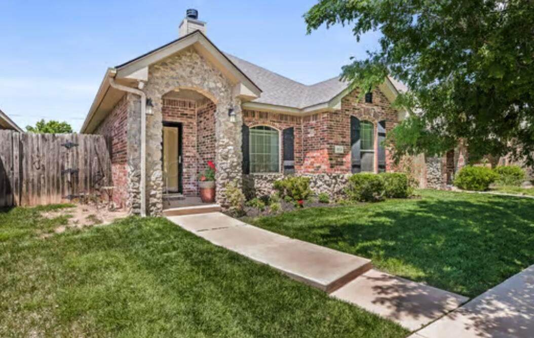 4014 Willow Street - Photo 1