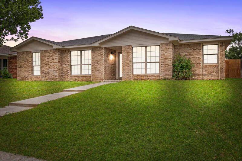 1132 Sterling Drive - Photo 1