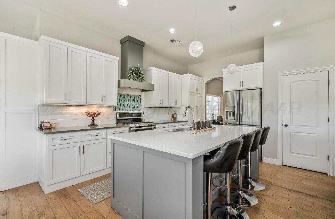 6 Baltusrol Drive - Photo 1