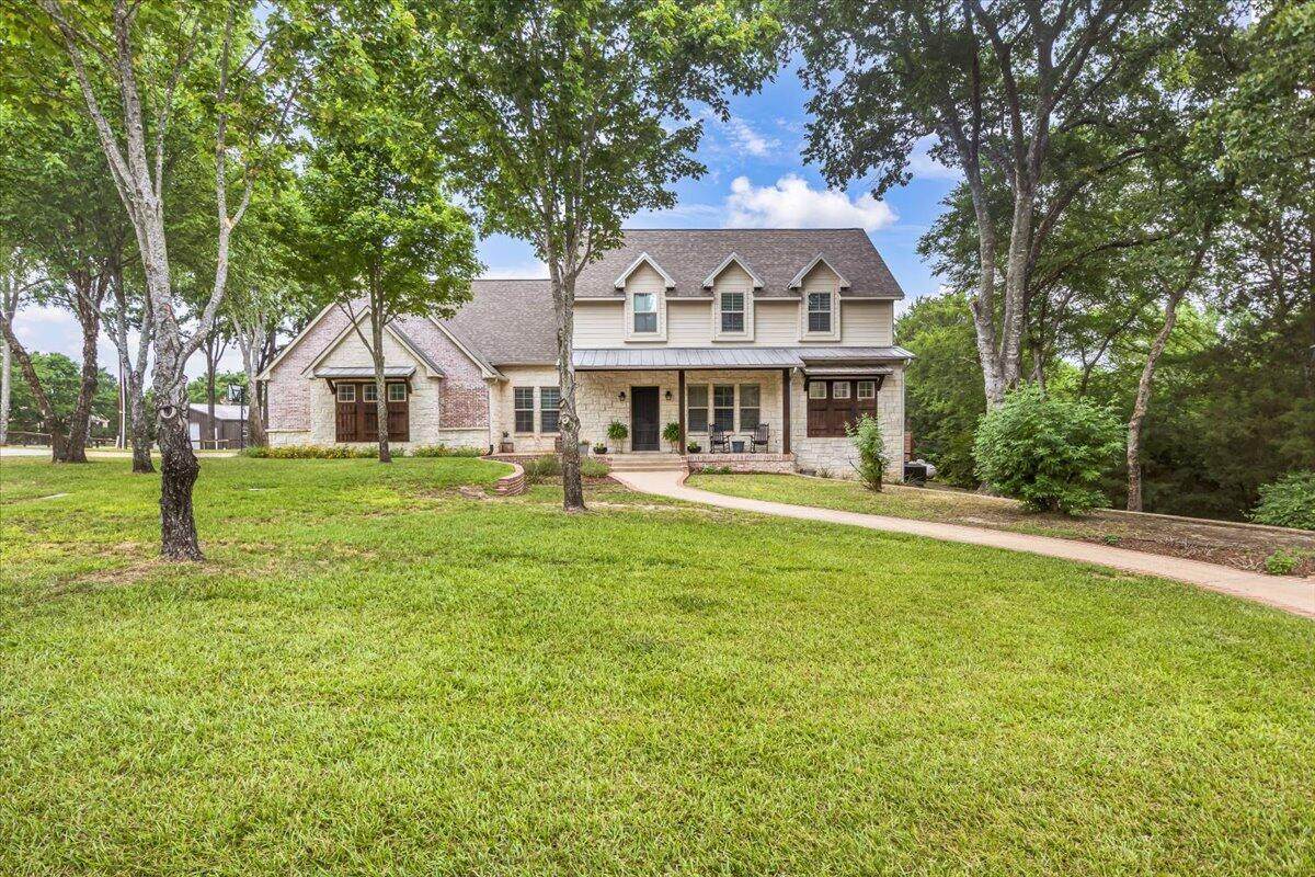 16510 Fox Run Lane - Photo 1