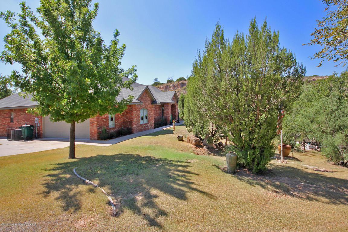 312 Wildflower Ln - Photo 1