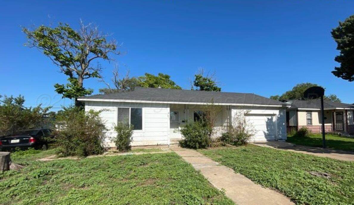 917 Dahlia Street - Photo 1