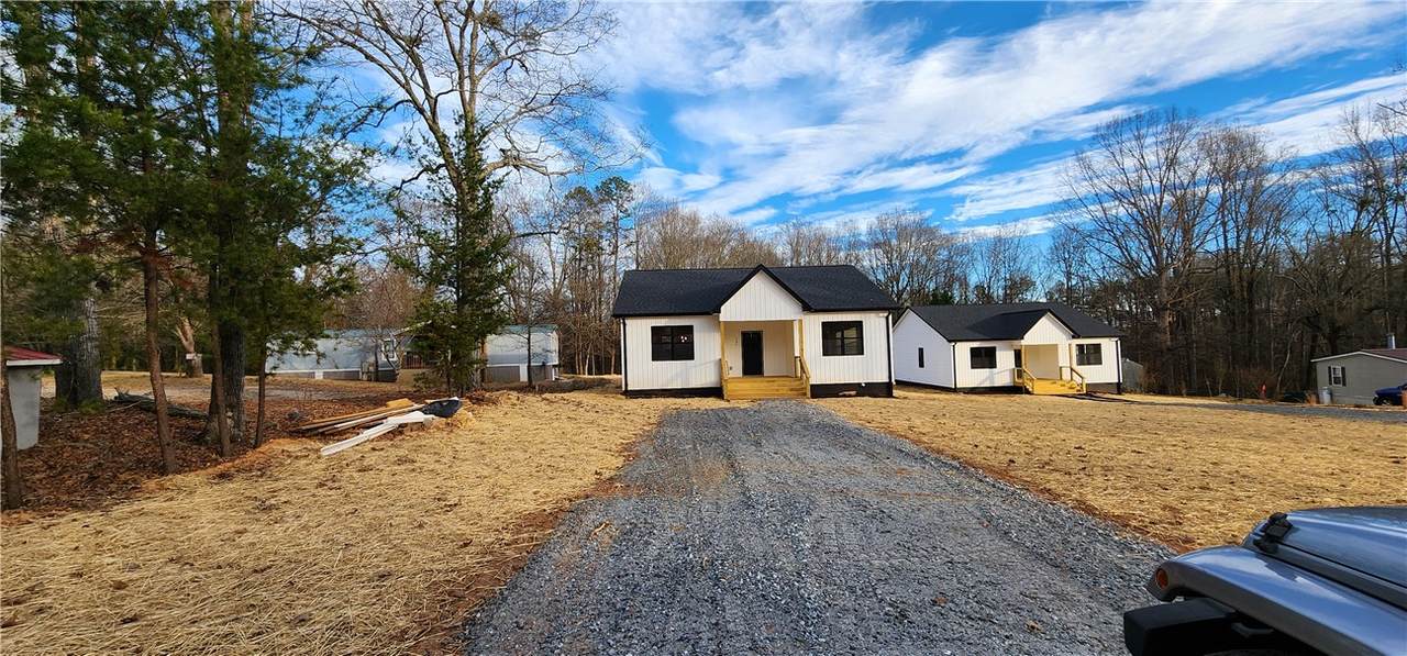 145 Highland Hills Drive - Photo 1