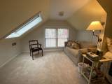 364 Cardinal Lane - Photo 11