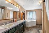 621 Pine View Drive - Photo 41