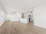 129 Gardner Avenue - Photo 4