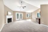 102 Blue Heron Circle - Photo 8