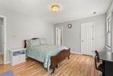 1040 Wildwood Lane - Photo 15