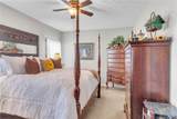 208 River Oaks Circle - Photo 17