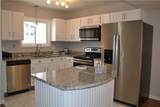 411 Northlake Drive - Photo 3
