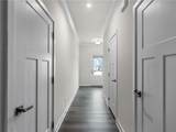 61 Connaught Court - Photo 6