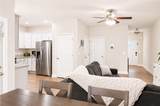 102 Ventura Street - Photo 6