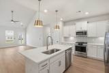 421 Crestcreek Drive - Photo 8
