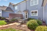 112 Tuttle Street - Photo 3