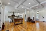 102 Misty Oaks Lane - Photo 8