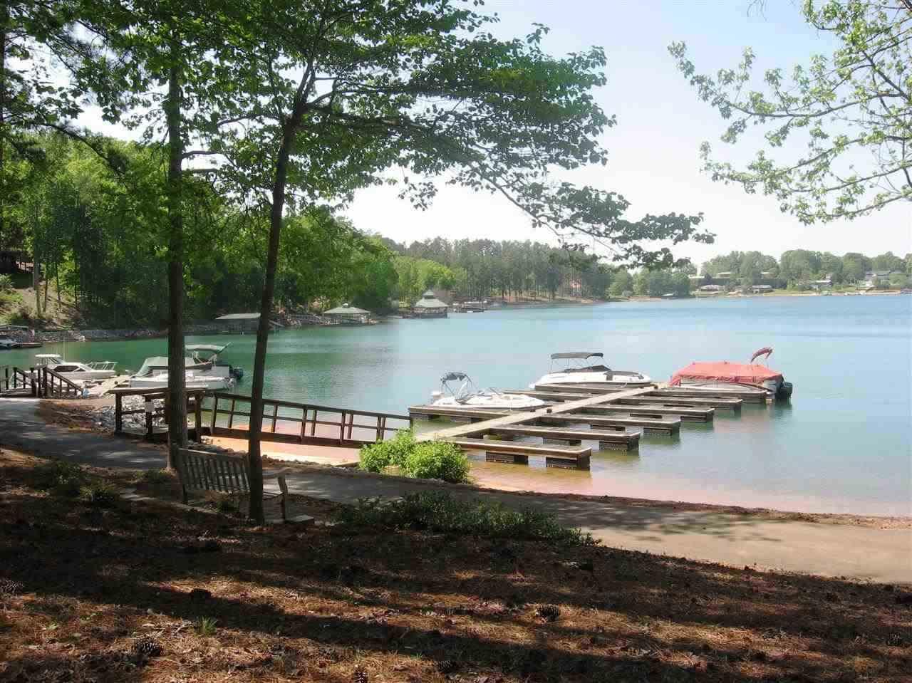 Lot 112 South Summit Drive, Seneca, SC 29672 (MLS #20176928) :: Les Walden Real Estate