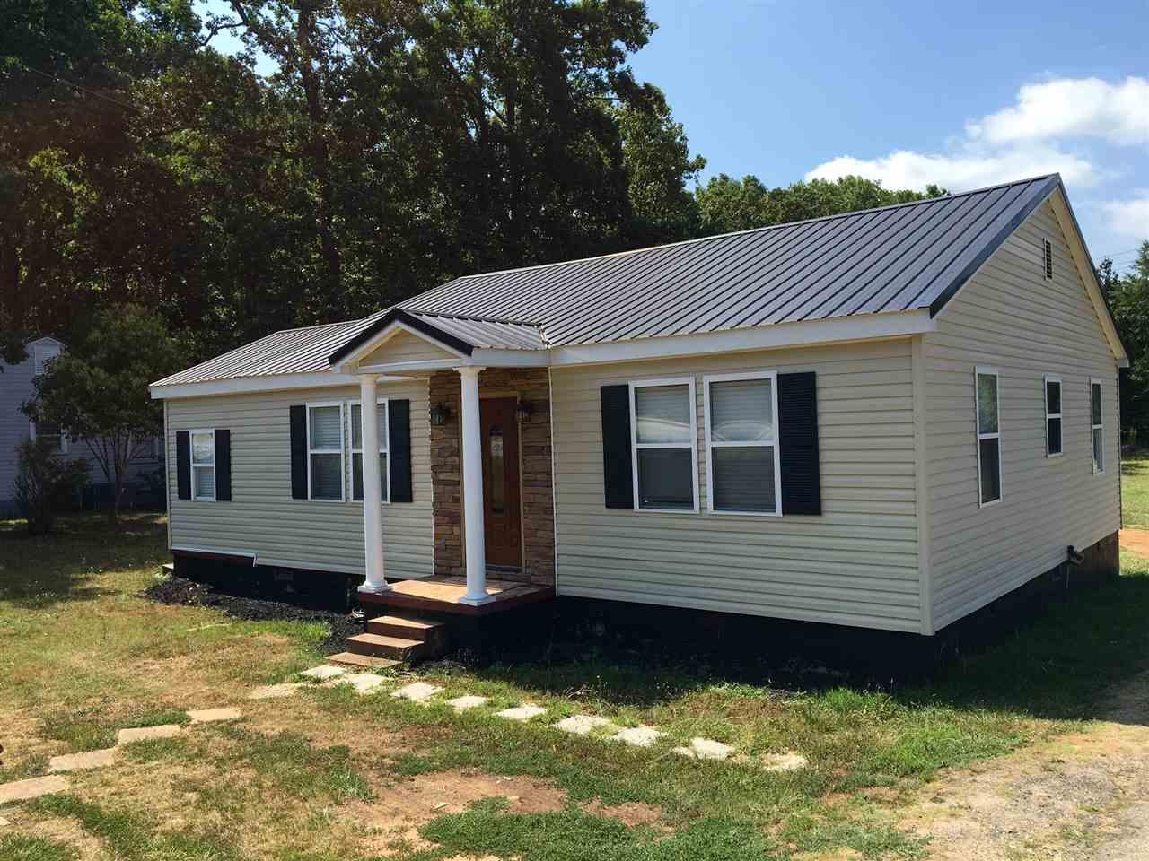 2809 Whitner Street - Photo 1