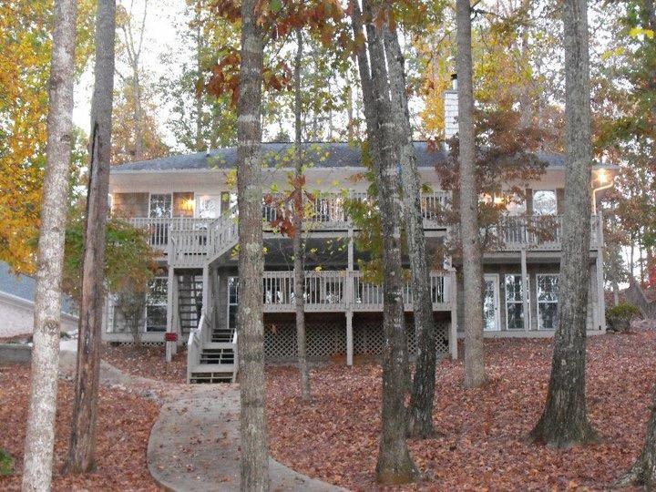 1222 Martin Lake Drive, Seneca, SC 29678 (MLS #20178914) :: Les Walden Real Estate