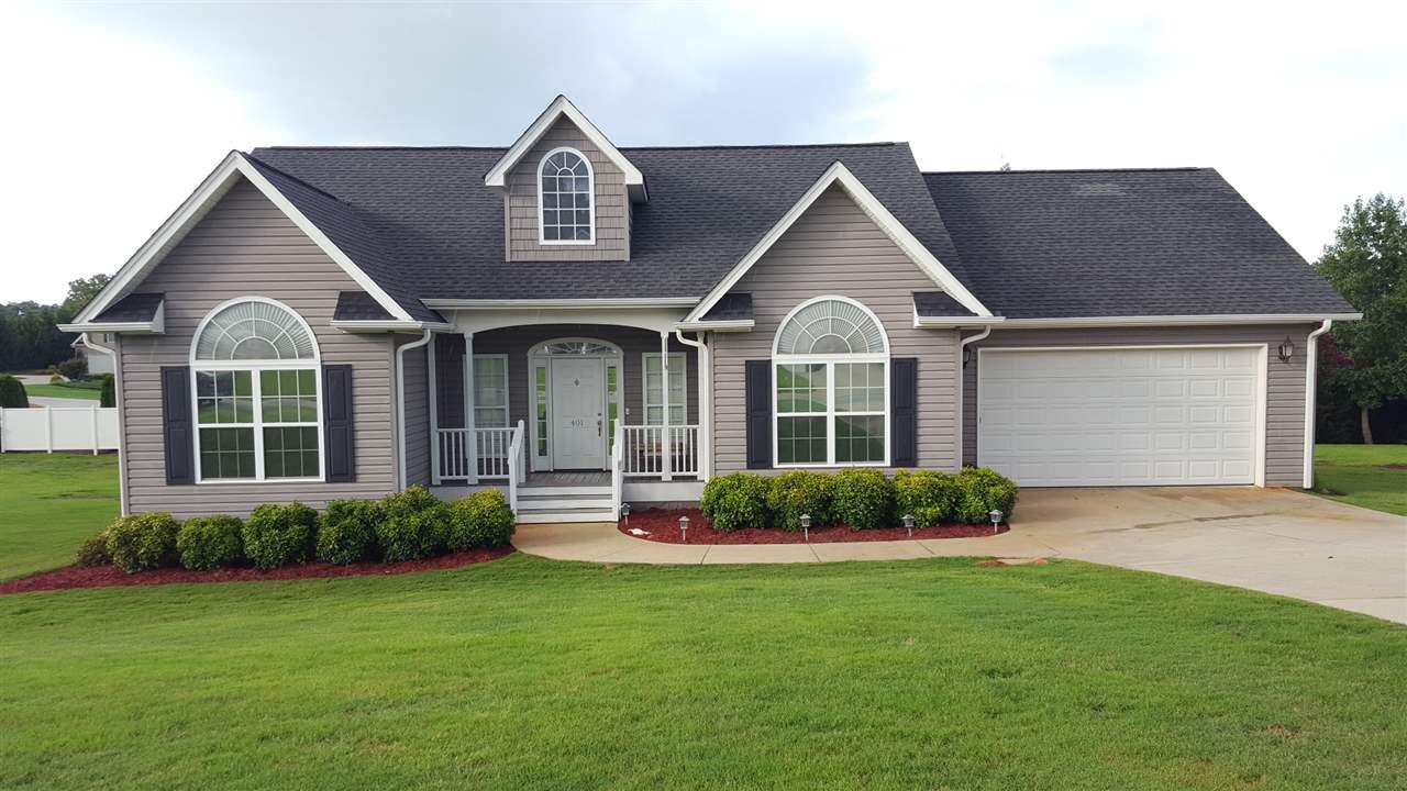401 Eastview Court - Photo 1