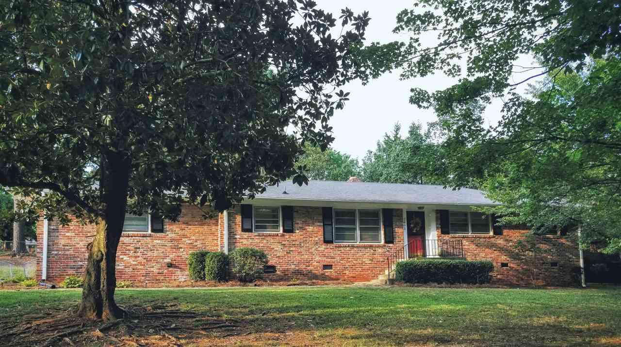 2803 Little Creek Dr, Anderson, SC 29621 (MLS #20180177) :: Les Walden Real Estate