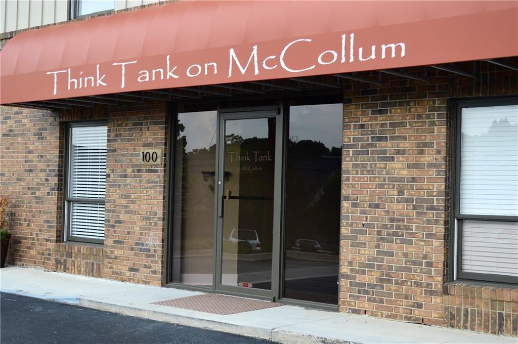 100 Mccollum Street - Photo 1