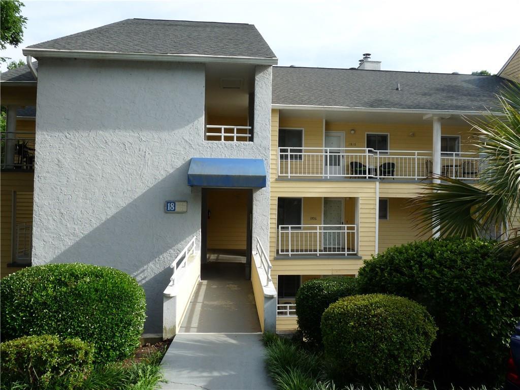 1810 Northlake Drive - Photo 1