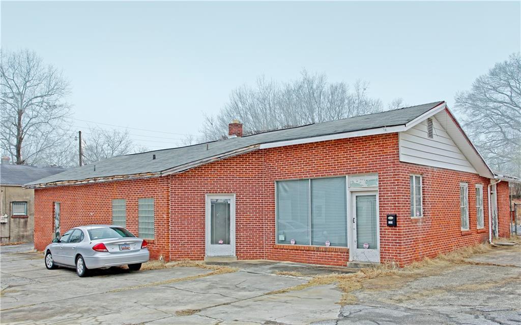 509 Whitner Street - Photo 1