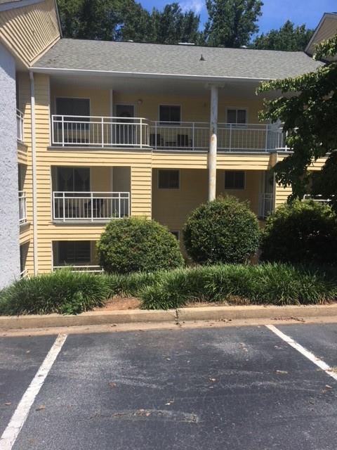 506 Northlake Drive - Photo 1