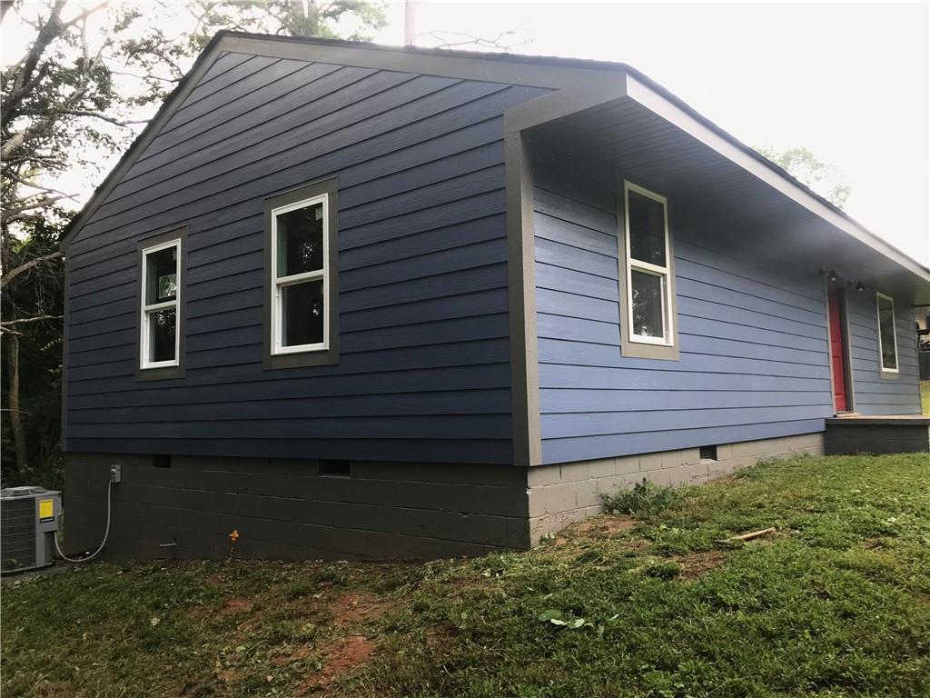 206 Cedar Street - Photo 1