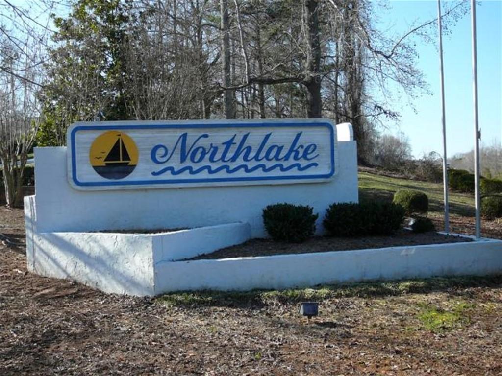 112 Northlake Drive - Photo 1