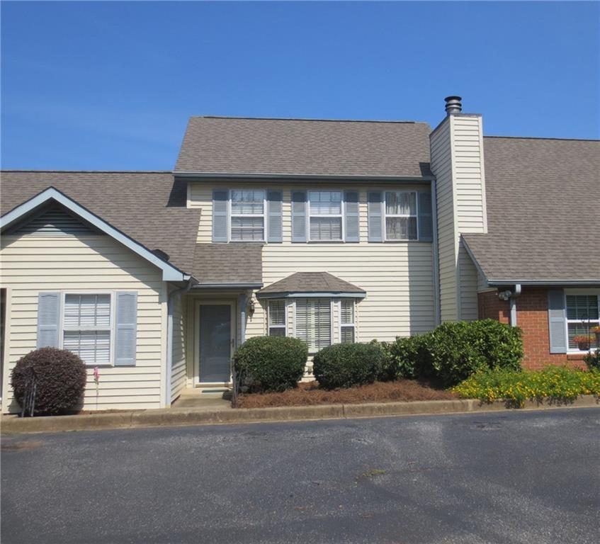 302 Autumn Oaks Road - Photo 1