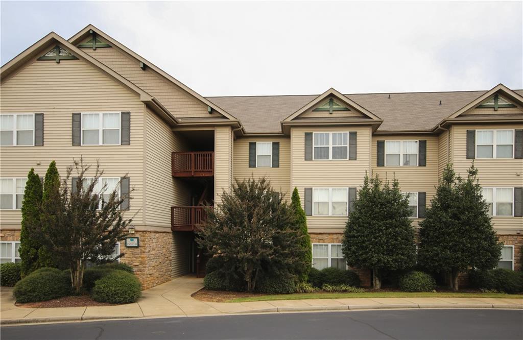 1501 Harts Ridge Drive - Photo 1