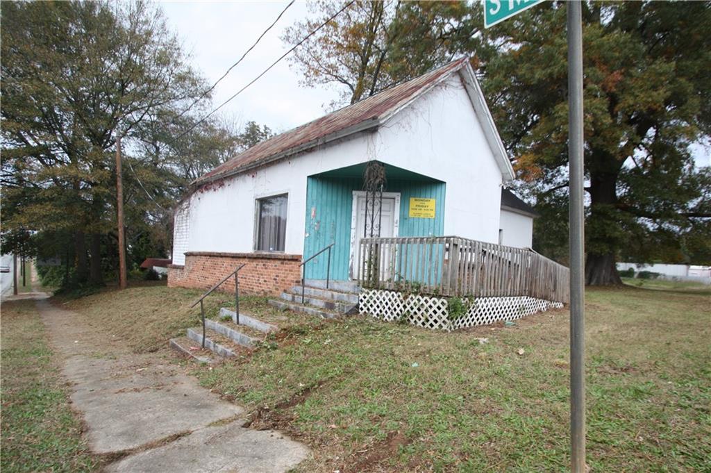 803 Murray Avenue - Photo 1